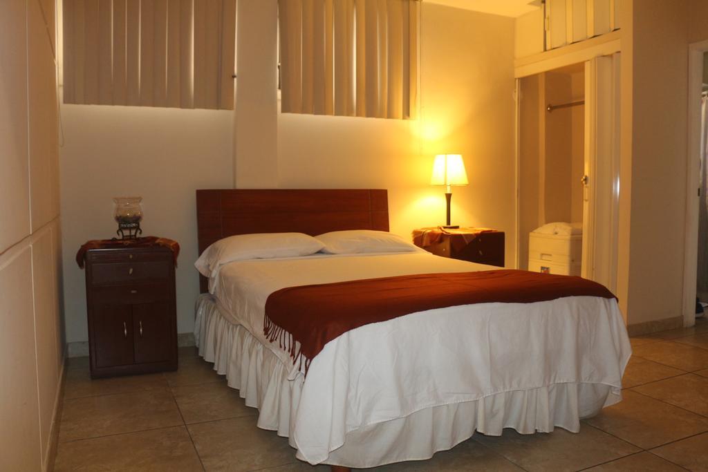 El Patio Suites II جواياكيل المظهر الخارجي الصورة